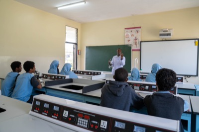 Junior secondary pupils in a science lesson at Huda Integrated School